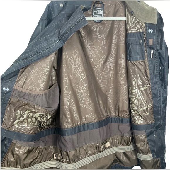 The North Face Cryptic HyVent Jacket Ski Snowboard Hardshell Striped Men’s XL‎ - Picture 11 of 16